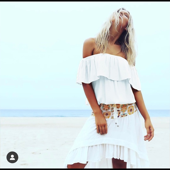 Lokoa Rhodes Ruffle Top - Picture 3 of 3